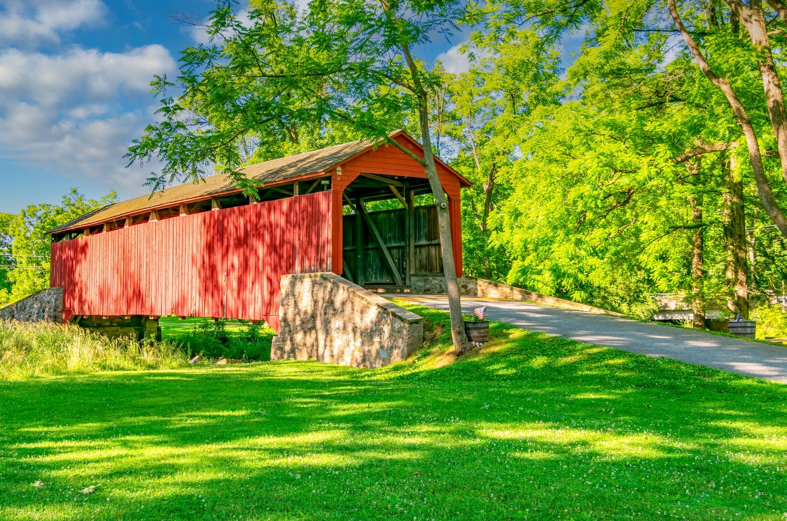 Pennsylvania covered bridge representing Bucks County